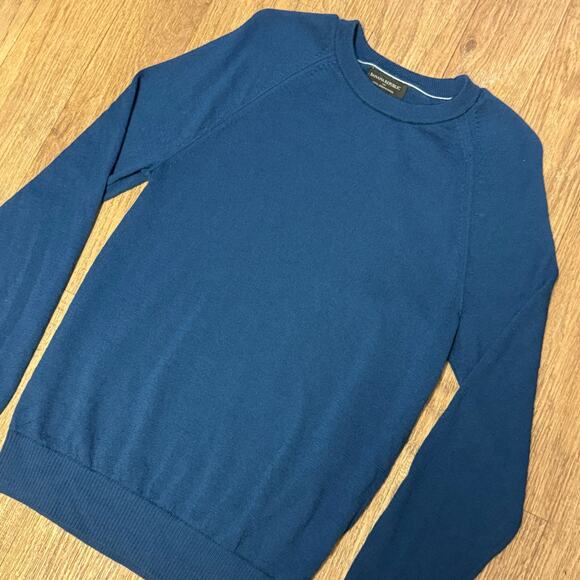 Banana Republic Men’s Blue Merino Wool Crewneck Sweater Size Small - Picture 1 of 10